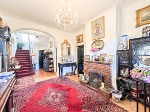 Photo 33- click for photo gallery